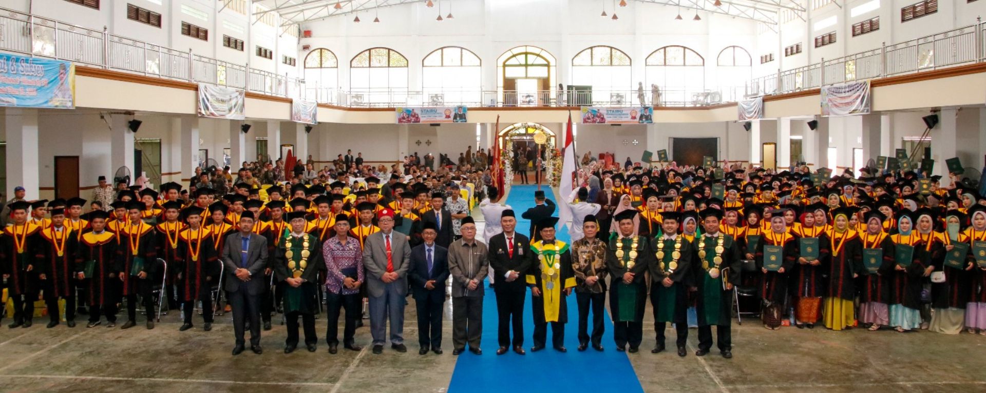 Wisuda STAIRU ke-XVII